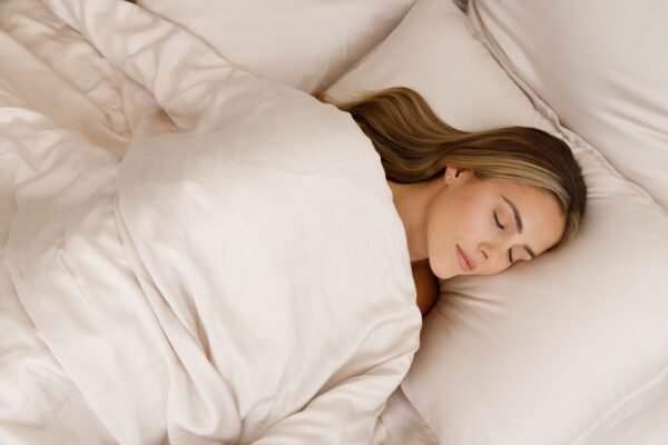 Clock Change Hits Early Risers the Worst – How to Cope with Darker Mornings