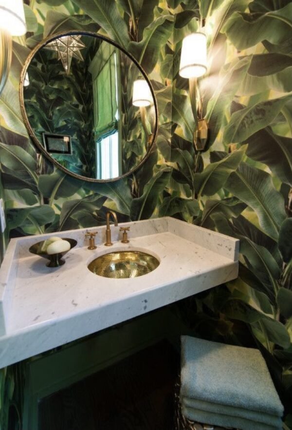 Give your Bathroom a Maximalist Makeover: A 5 Step Guide