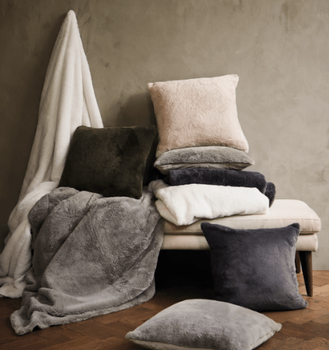 The Cushion Colours You Need to Achieve #Cosycore