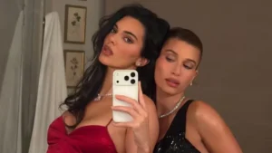 Kendall & Hailey Just Jumpstarted the Biggest Jewellery Comeback of the Year 