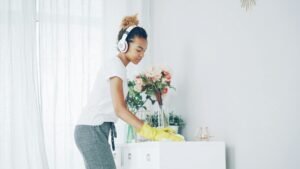 The Four Jobs to do This Week to Kickstart Your Spring Cleaning