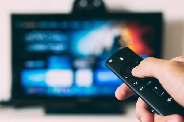 3 Ways to Keep in Touch with the Best Movies and TV Shows