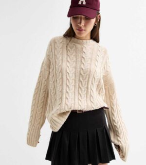 This Adorable Cable Knit Jumper is the Cosy Autumn Staple You’ll Never Want to Take Off